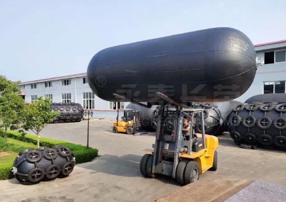 Sling-Type-Pneumatic-Rubber-Fenders