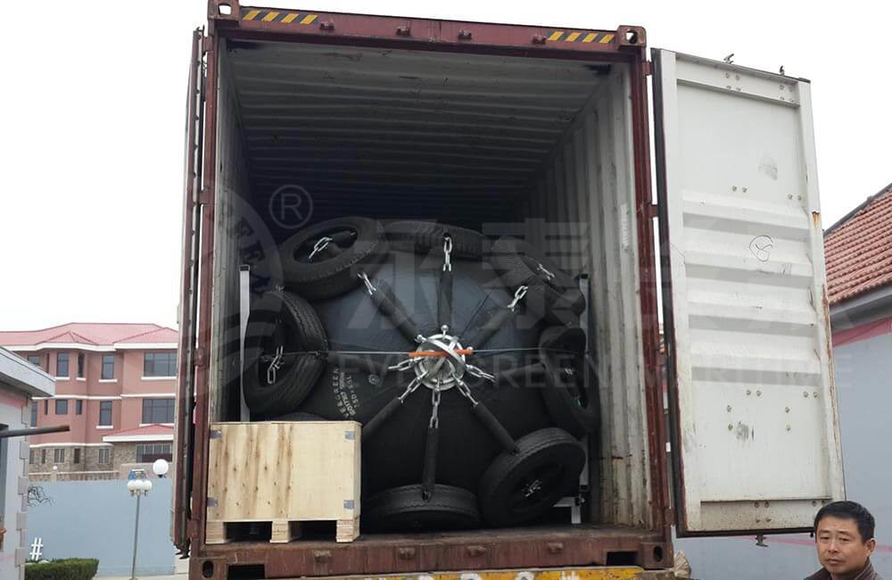 Floating-Pneumatic-Rubber-Fender-Packing-Delivery