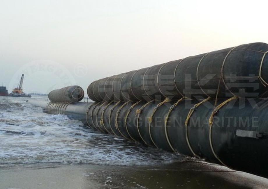 floating-structure-towing-and-installation