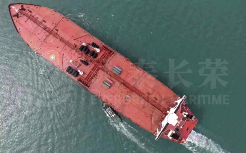 Qingdao-Evergreen-Maritime-Delivers-High-Performance-Pneumatic-Fenders-to-CNOOC