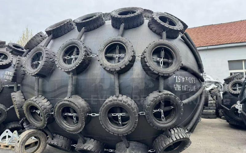 Russian-Client-Praises-Our-Premium-Pneumatic-Rubber-Fenders