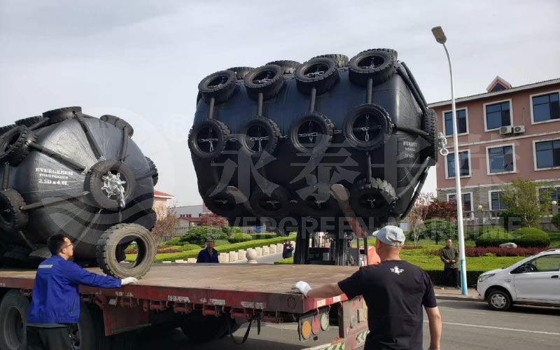 Why-More-Operators-Are-Choosing-Foam-Filled-Fenders